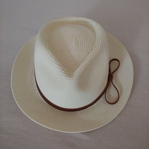 Anthropologie hat with leather trim